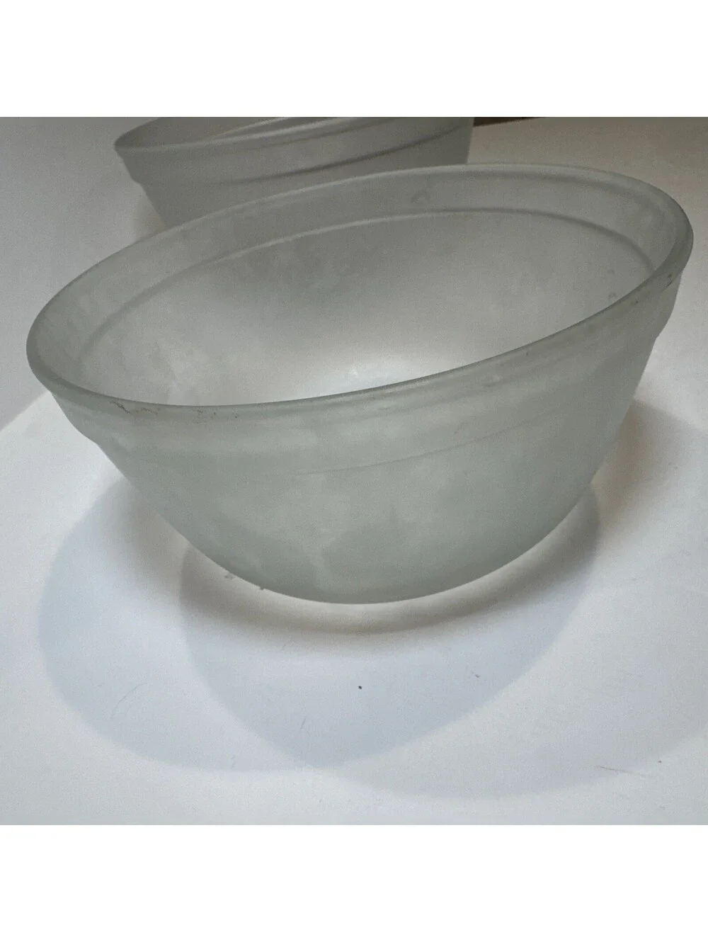 ANCHOR HOCKING Vintage Frosted Clear  Set of 3 Nesting Mixing Bowls Stacking